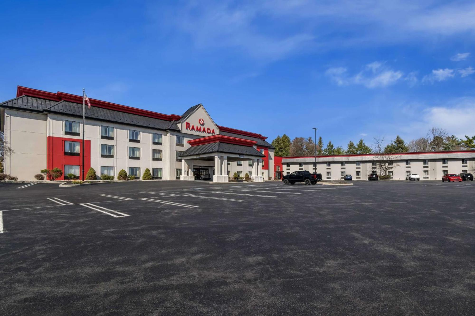 Ramada By Wyndham Harrisburg/Hershey Area Hotel Екстериор снимка